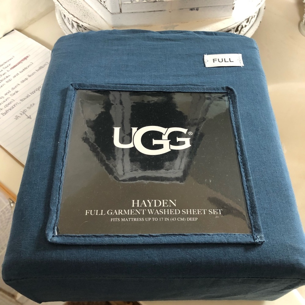 UGG Bedsheets Set (Full)